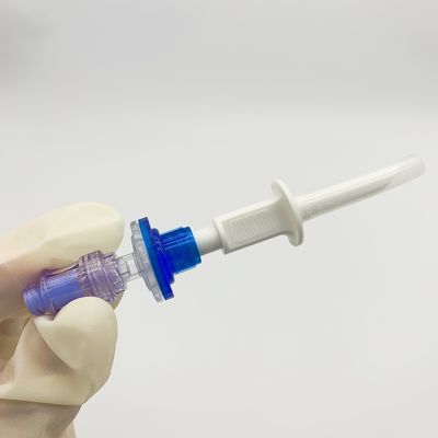 Needleless IV Bag Spike with Filter and Lipid/Alcohol Resistant Valve Port